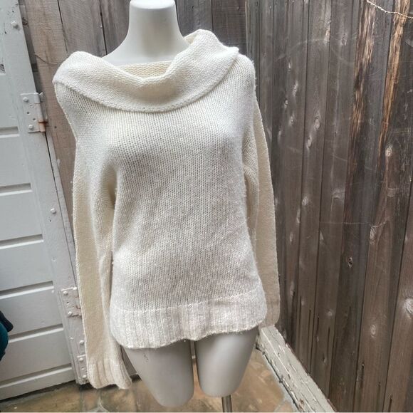 Anthropologie Cozy White off shoulder wool and cashmere blend sweater size S - Picture 5 of 8